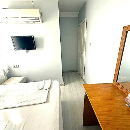 Cannady Kumkapi Hotel